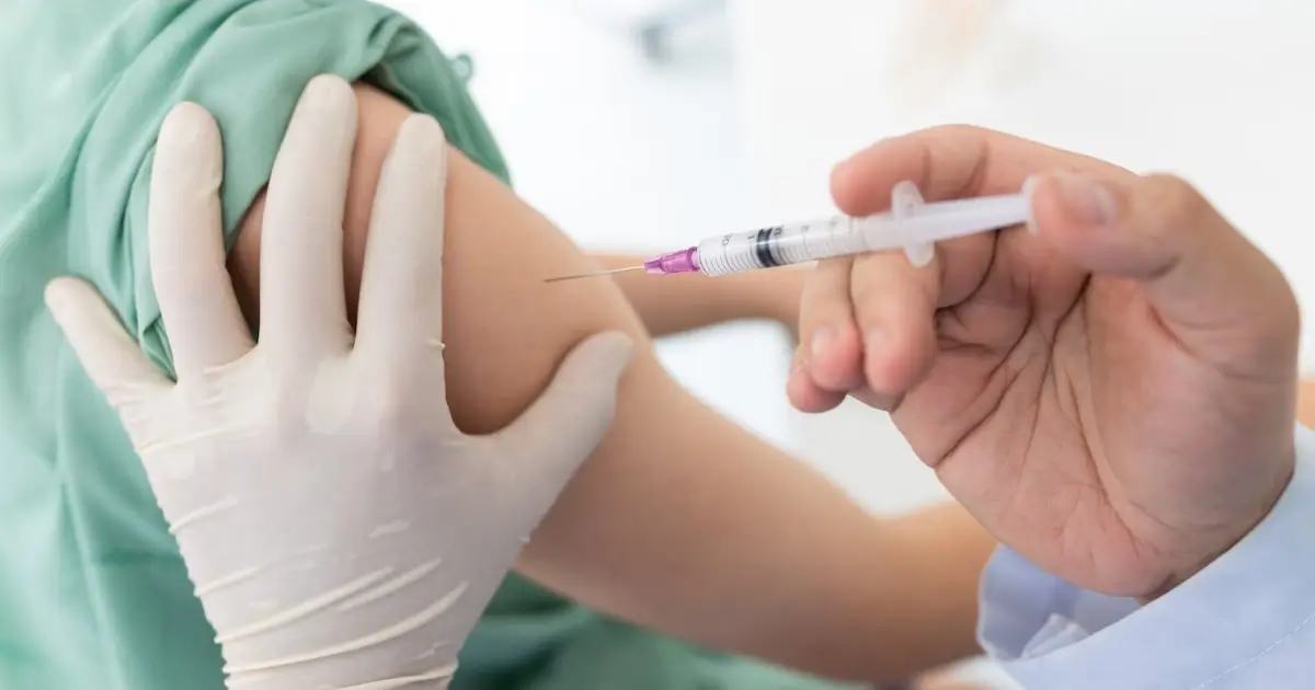 Layanan vaksinasi domestik untuk meningkatkan imunitas pekerja.